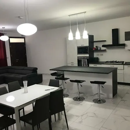 Maisonette Barok Zabbar